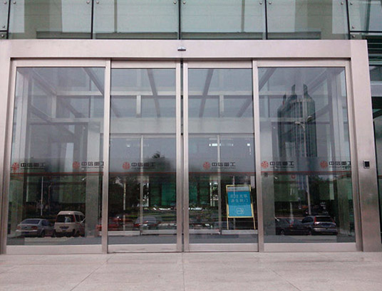 如何正確使用自動感應門