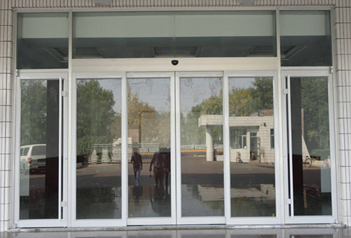 怎么對自動門進(jìn)行維護(hù)保養(yǎng)